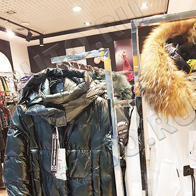 Вешало напольное